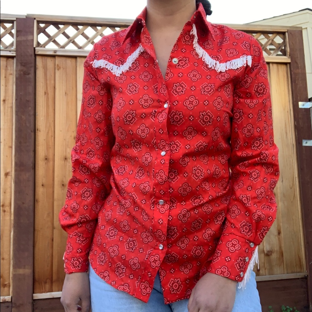 VINTAGE WESTERN PAISLEY LONG SLEEVE!